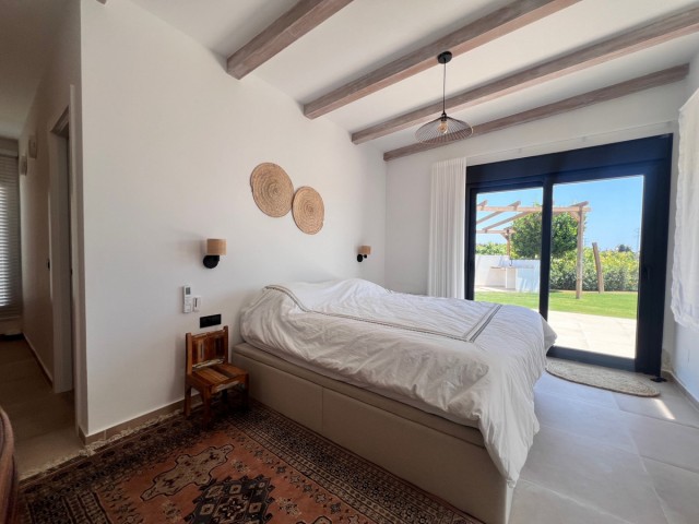 3 Sovrums Villa i Estepona
