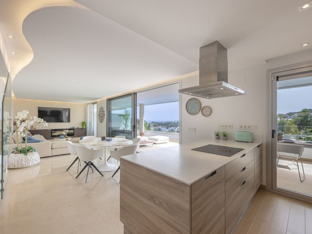 3 Bedrooms Apartment in Benahavís