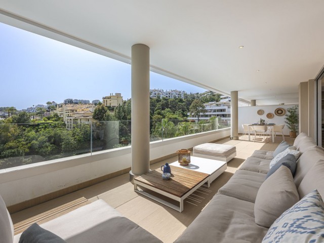 3 Bedrooms Apartment in Benahavís
