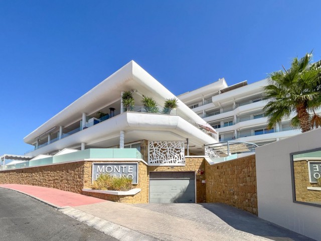 Apartamento con 2 Dormitorios  en Fuengirola