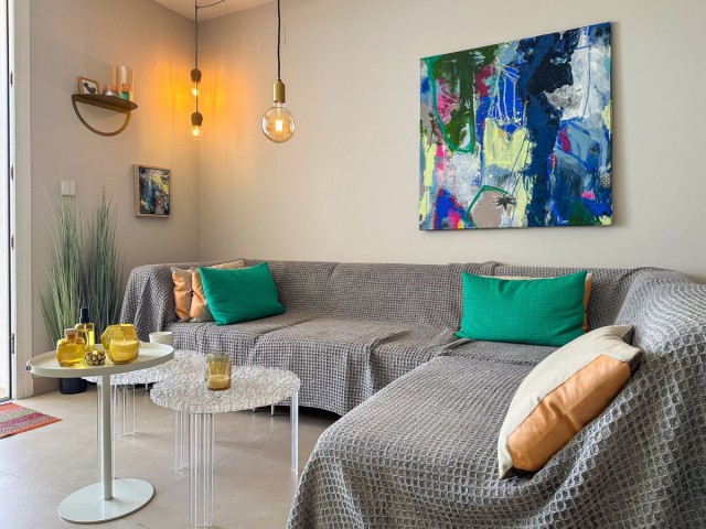 Apartamento con 2 Dormitorios  en Fuengirola