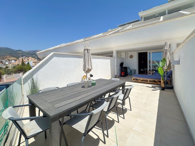 Apartamento con 2 Dormitorios  en Fuengirola