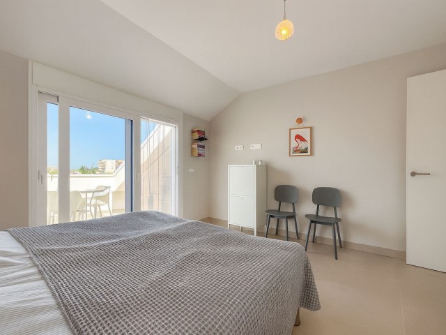 Apartamento con 2 Dormitorios  en Torreblanca