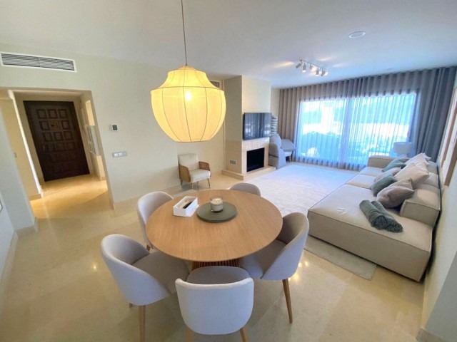 3 Bedrooms Apartment in Benahavís