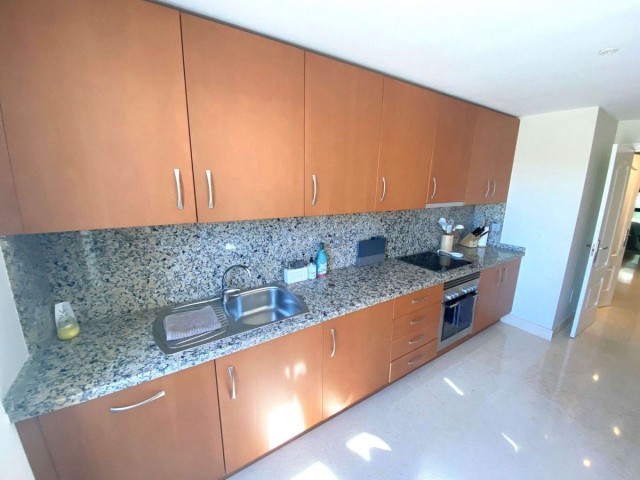 3 Bedrooms Apartment in Benahavís