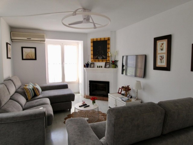 Maison mitoyenne avec 2 Chambres  à Marbella