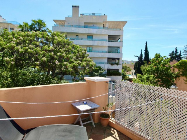 Maison mitoyenne avec 2 Chambres  à Marbella