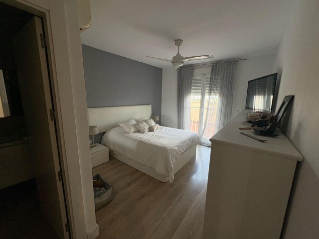 Maison mitoyenne avec 4 Chambres  à Torremolinos