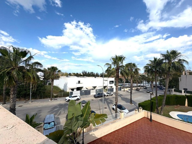 4 Slaapkamer Rijtjeshuis in Torremolinos