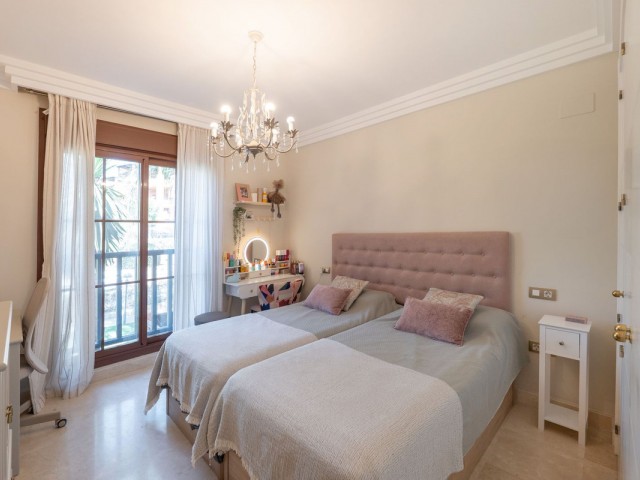 2 Makuuhuoneen Huoneisto Benahavís