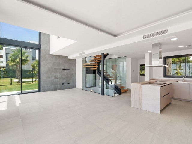 5 Schlafzimmer Villa in Río Real