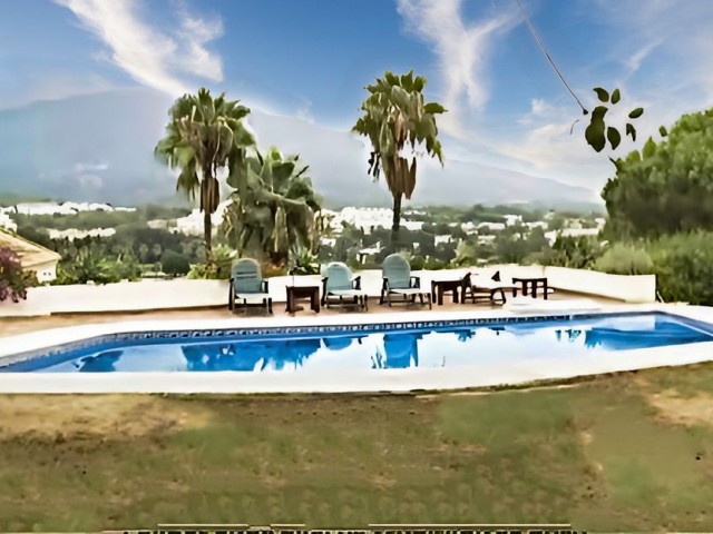 5 Schlafzimmer Villa in Nueva Andalucía