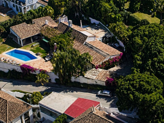 5 Slaapkamer Villa in Nueva Andalucía