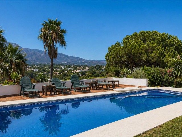 5 Slaapkamer Villa in Nueva Andalucía