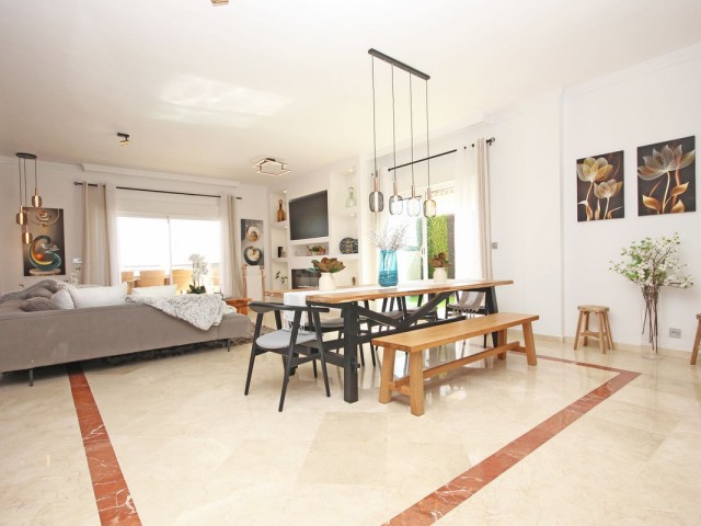 3 Bedrooms Apartment in San Roque Club