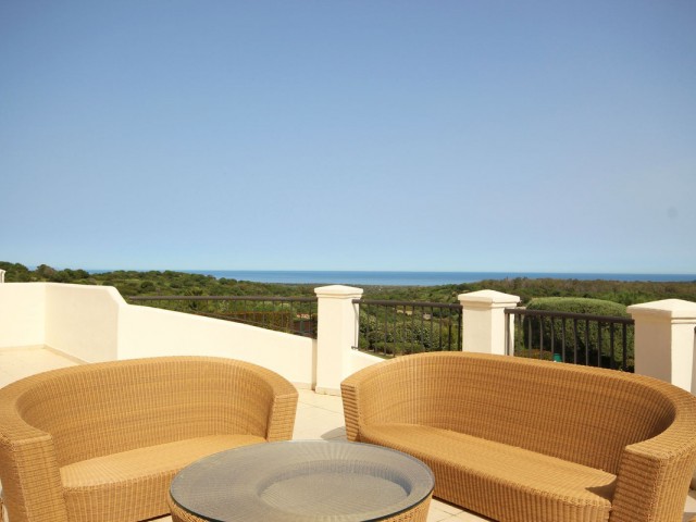 Appartement avec 3 Chambres  à San Roque Club