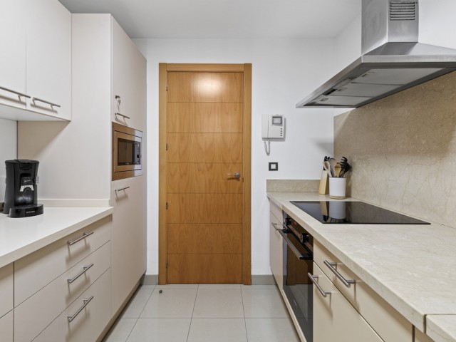 2 Bedrooms Apartment in Estepona