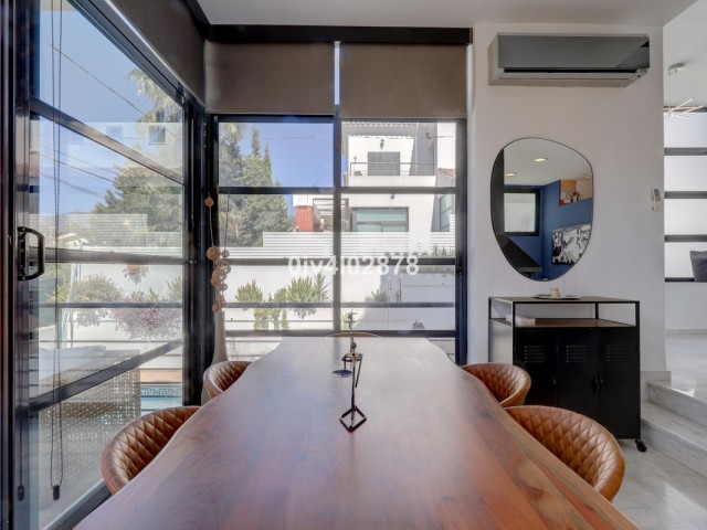 5 Bedrooms Villa in Benalmadena Costa