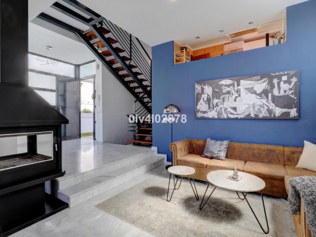 5 Bedrooms Villa in Benalmadena Costa