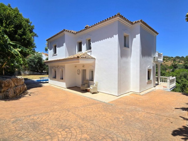 4 Makuuhuoneen Huvila Calahonda