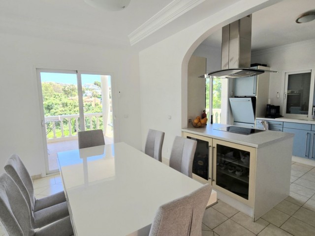 4 Makuuhuoneen Huvila Calahonda