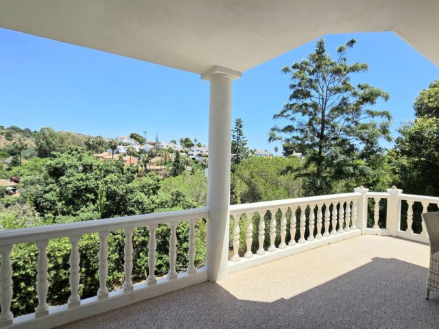 4 Makuuhuoneen Huvila Calahonda