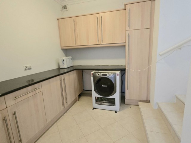 4 Makuuhuoneen Huvila Calahonda