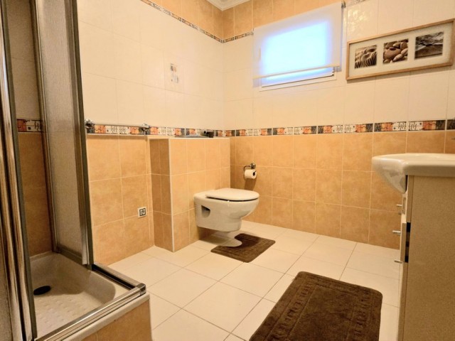 4 Makuuhuoneen Huvila Calahonda