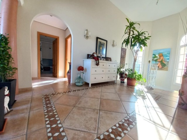 5 Schlafzimmer Villa in San Pedro de Alcántara