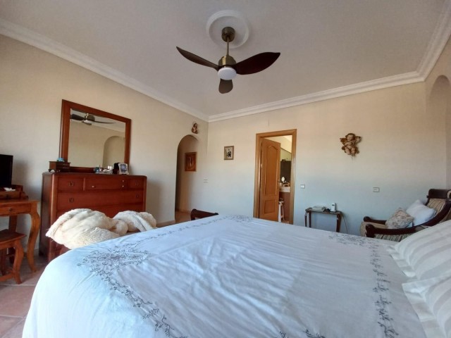 5 Schlafzimmer Villa in San Pedro de Alcántara