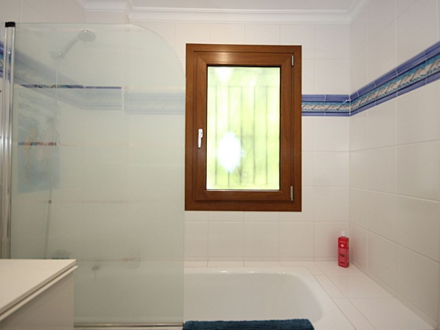 Villa avec 4 Chambres  à El Rosario