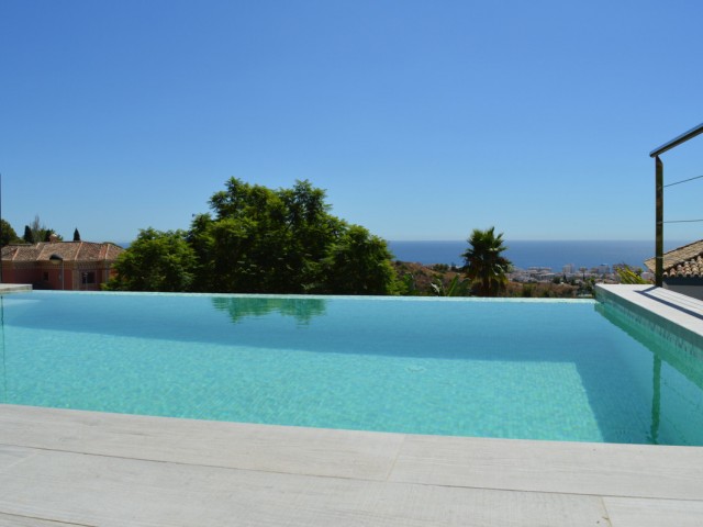 5 Makuuhuoneen Huvila Marbella