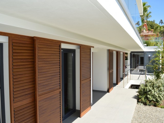 5 Makuuhuoneen Huvila Marbella