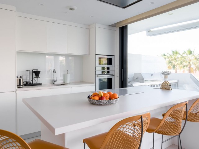 Apartamento con 2 Dormitorios  en Fuengirola