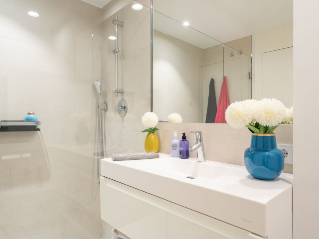 Apartamento con 2 Dormitorios  en Fuengirola