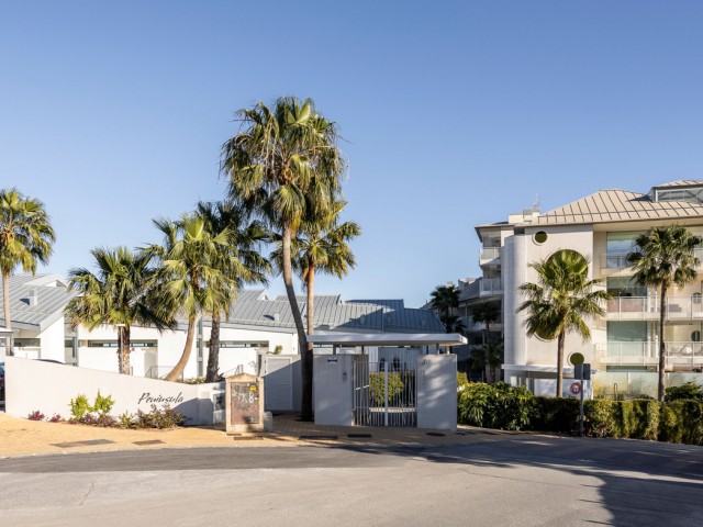 Apartamento con 3 Dormitorios  en Fuengirola
