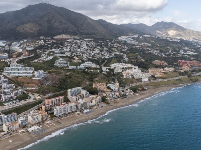 Apartamento con 3 Dormitorios  en Fuengirola