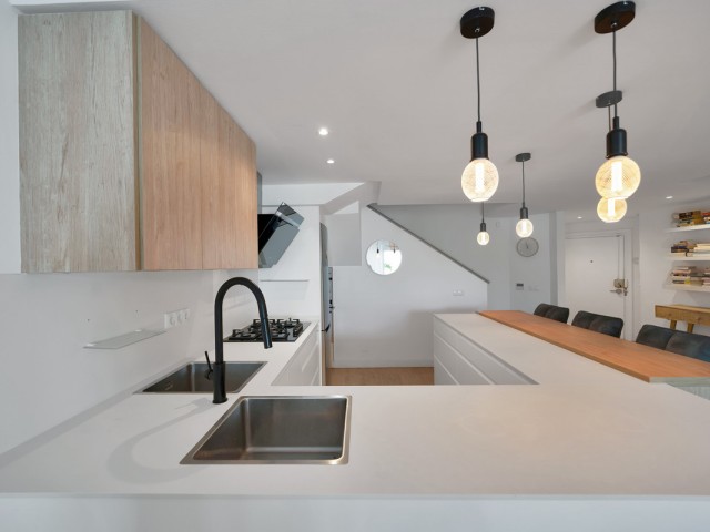 4 Bedrooms Townhouse in The Golden Mile