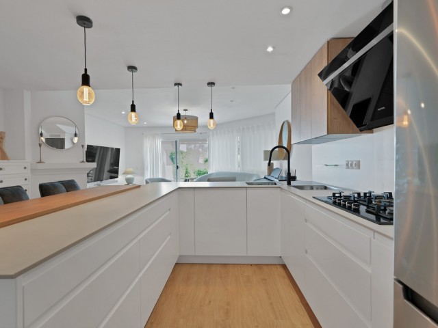 4 Bedrooms Townhouse in The Golden Mile