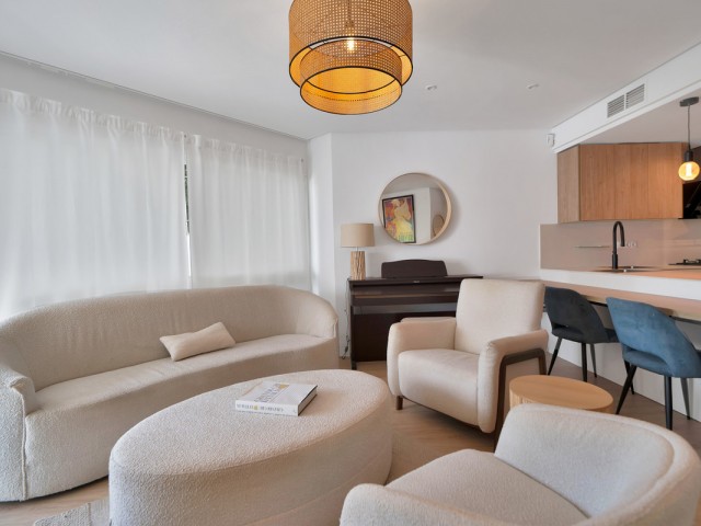 4 Bedrooms Townhouse in The Golden Mile