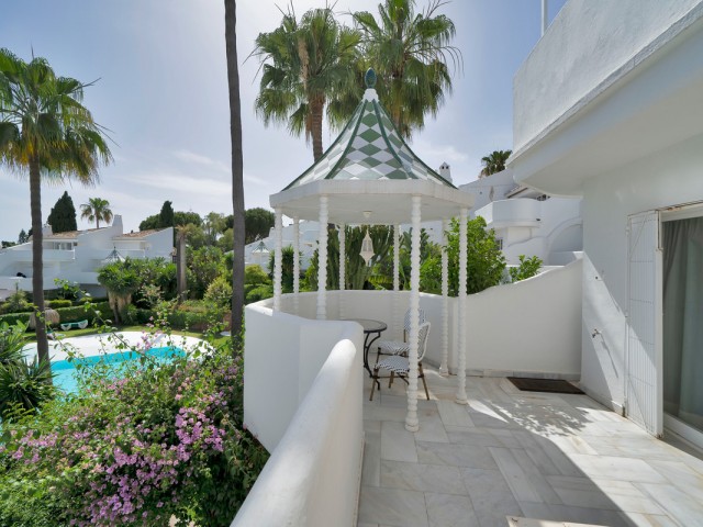 4 Bedrooms Townhouse in The Golden Mile