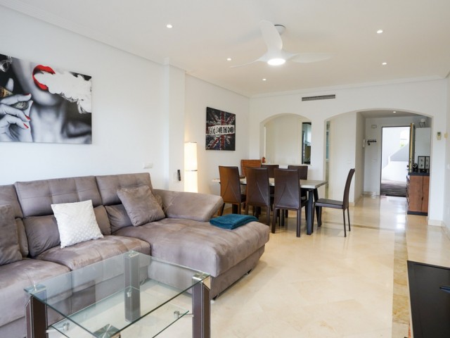 Huoneisto, Benahavis, R5108101