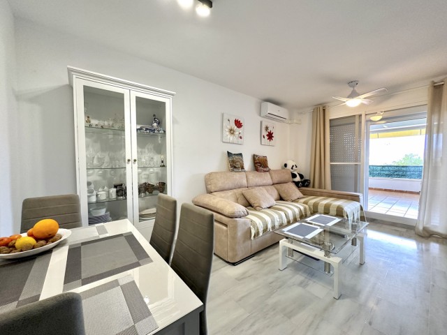 Apartamento con 2 Dormitorios  en Doña Julia