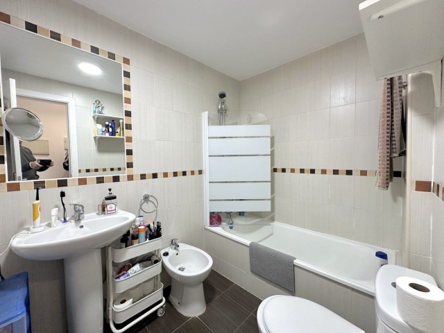 Apartamento con 2 Dormitorios  en Doña Julia