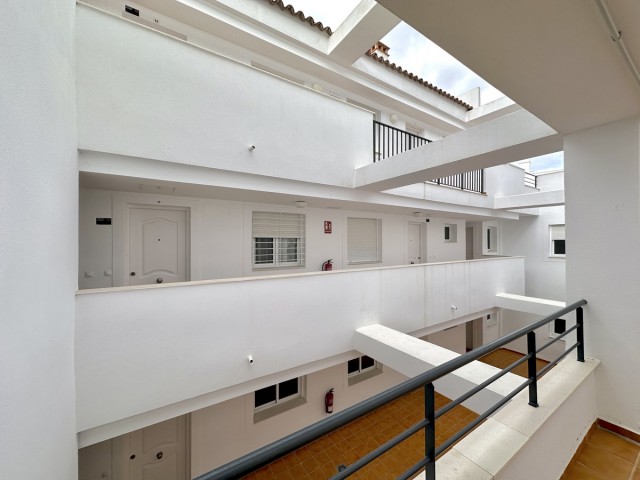 Apartamento con 2 Dormitorios  en Doña Julia