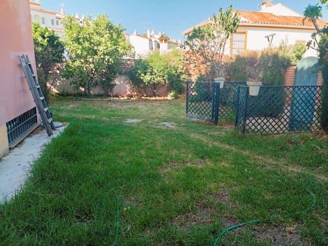 3 Sovrums Villa i Estepona