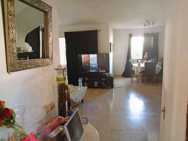 3 Sovrums Villa i Estepona