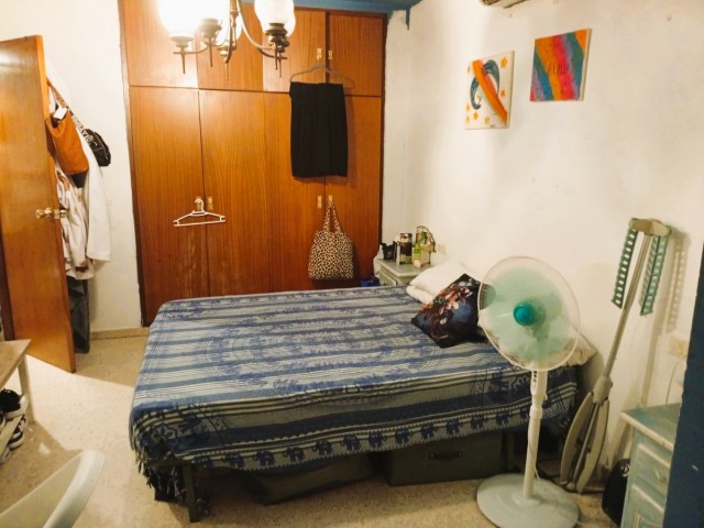 3 Sovrums Villa i Estepona