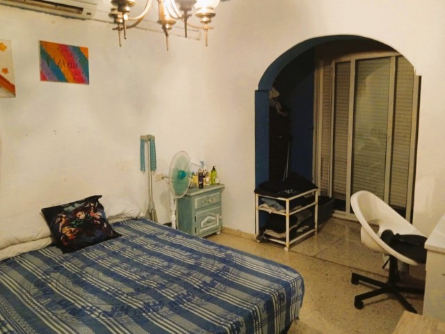 3 Sovrums Villa i Estepona