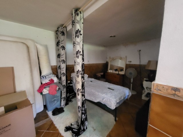 3 Sovrums Villa i Estepona